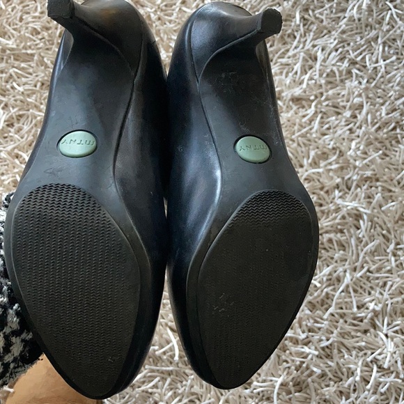 Genuine leather and suede booties - Picture 3 of 4